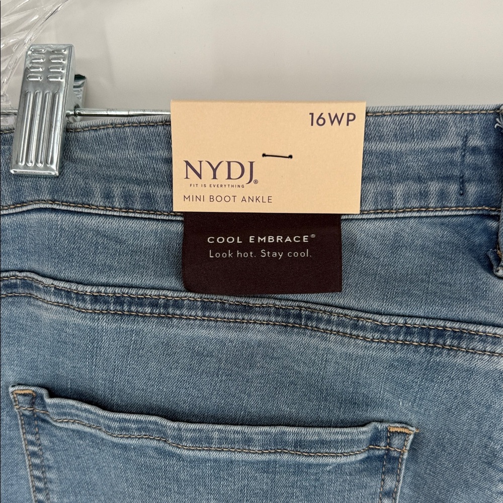 NWT NYDJ HR BILLIE ANKLE JEANS SUNBREEZE SIZE 16wp mini boot - Picture 8 of 8
